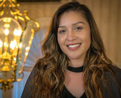 Melissa Gudiño : Funeral Director